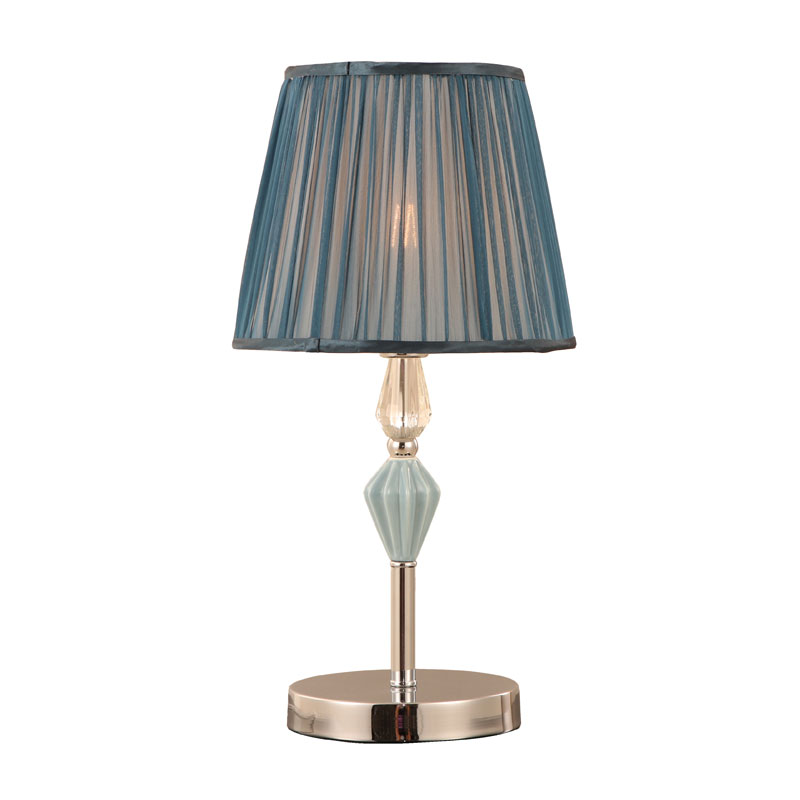 Traditio Pleated Tabulam Fabricae Lamp